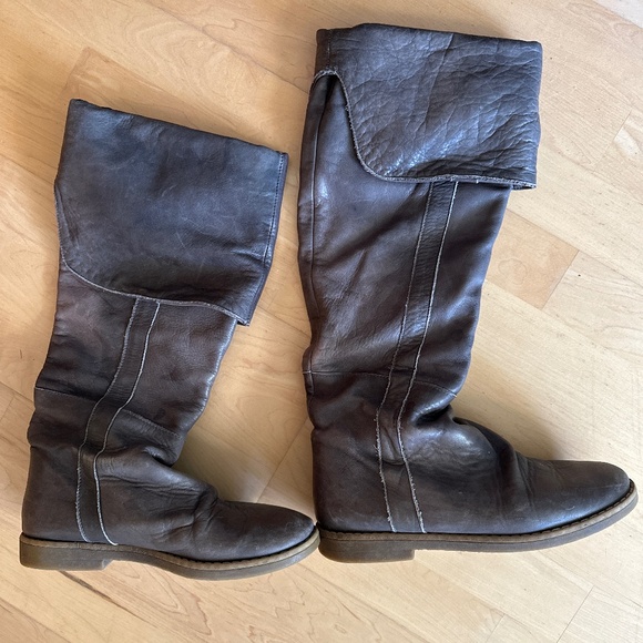 Italian Leather Boots - Picture 1 of 3